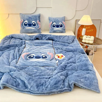Luxe Cartoon Deken- en Kussenset – Nomi