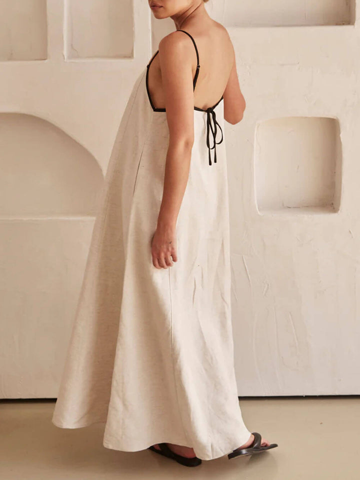 Trendy A-Lijn Feestjurk met Bandjes en Contrastdesign - Zoey
