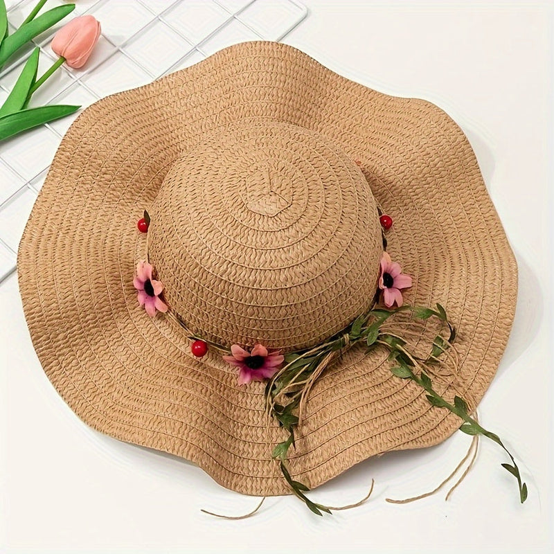 Chapeau de paille d’été pour femme avec détails floraux et fruités – Solène