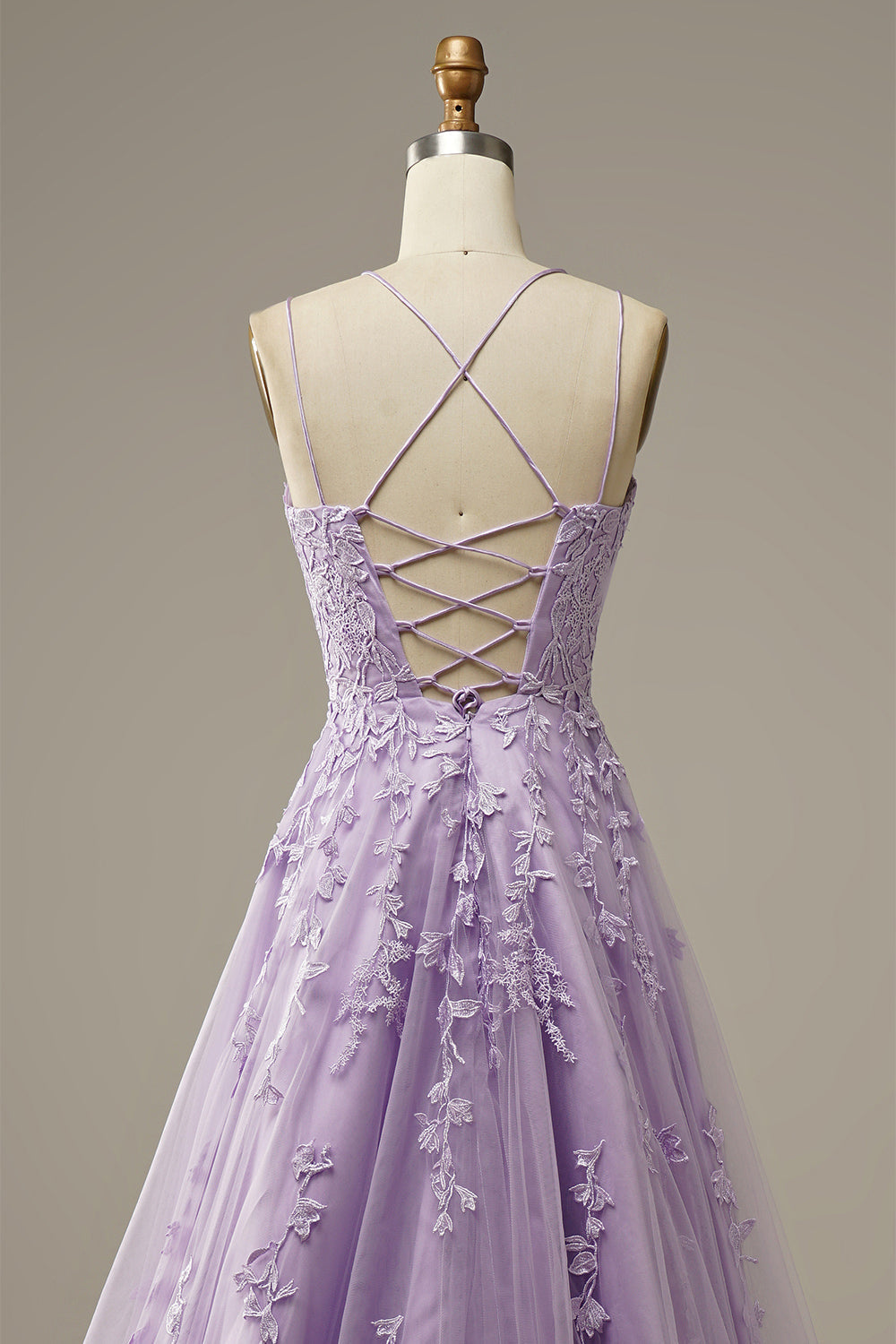 Fashionable Tulle Evening Dress with Appliqués - Victoria