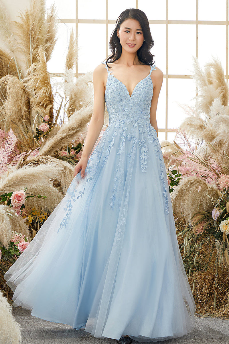 Fashionable Tulle Evening Dress with Appliqués - Victoria