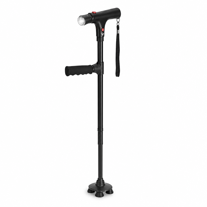 Zwarte wandelstok met ledlamp, extra handgreep, polsband en vierpuntsvoet, vrijstaand op witte achtergrond 1
