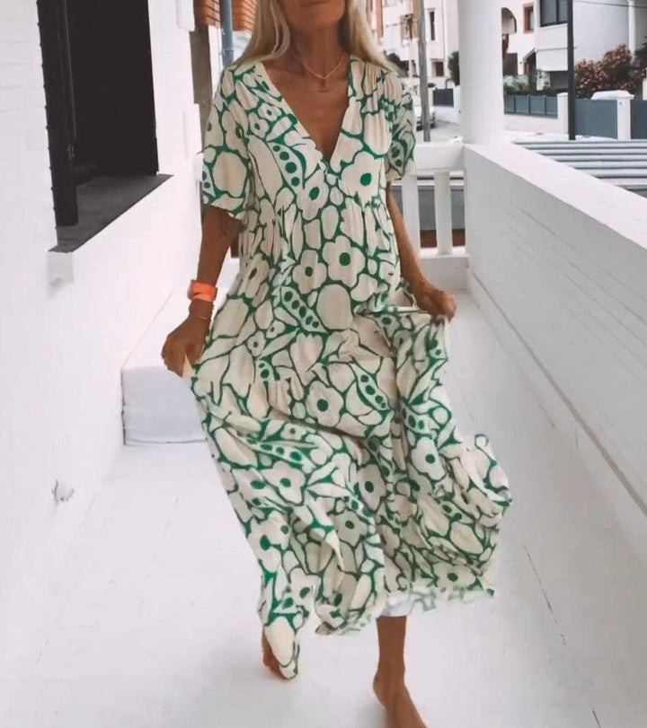 Grünes Maxikleid mit kurzen Ärmeln und Print – Elisa