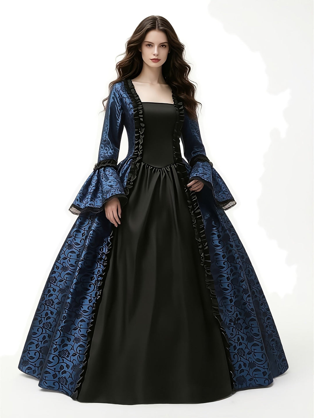 Voorkant van de blauwe baljurk met bloemmotief, zwart voorpaneel, ruches en kanten uitlopende mouwen, gedragen door een model. 3