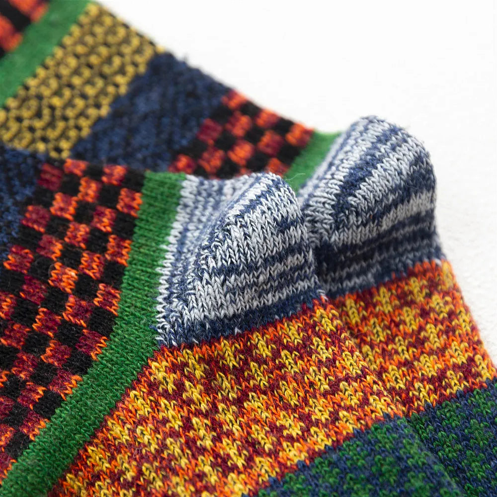 Retro Woolies Set | Warme und bequeme Socken mit stilvollem Design
