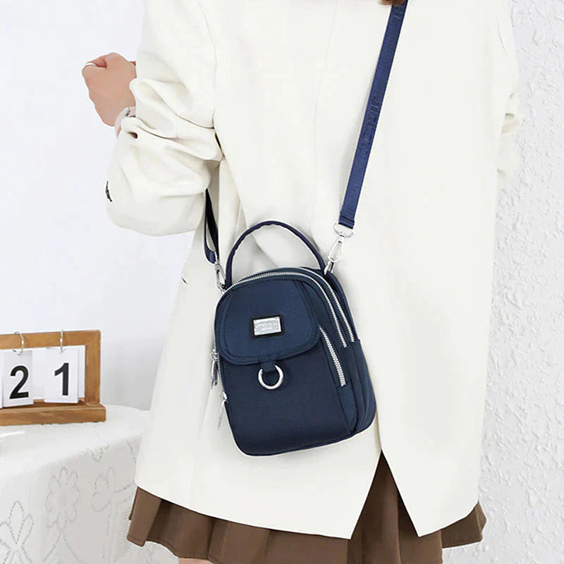 Klassische Damenhandtasche mit viel Stauraum - Celeste