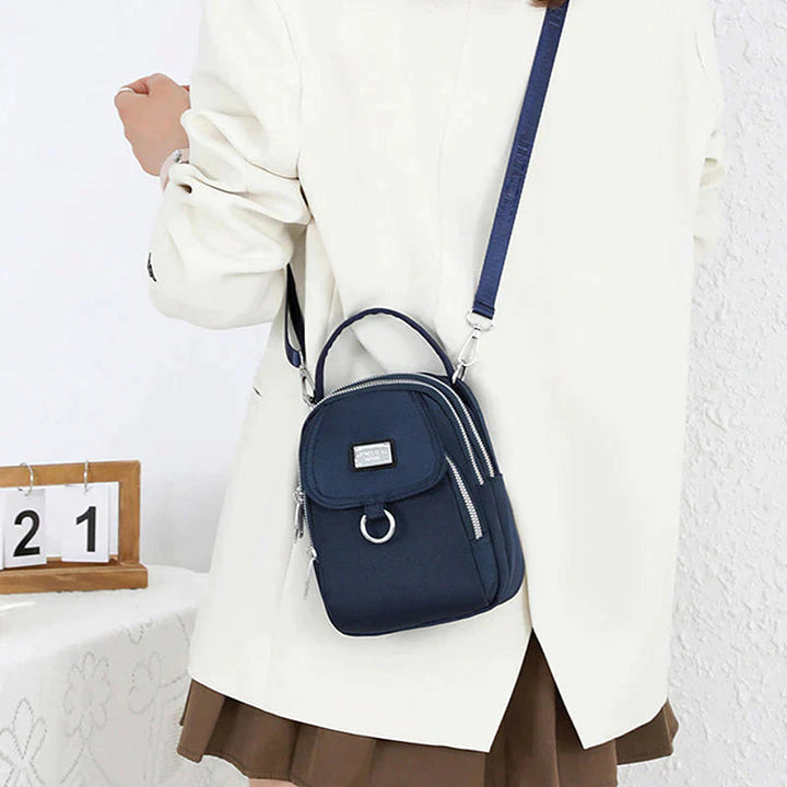 Klassische Damenhandtasche mit viel Stauraum - Celeste