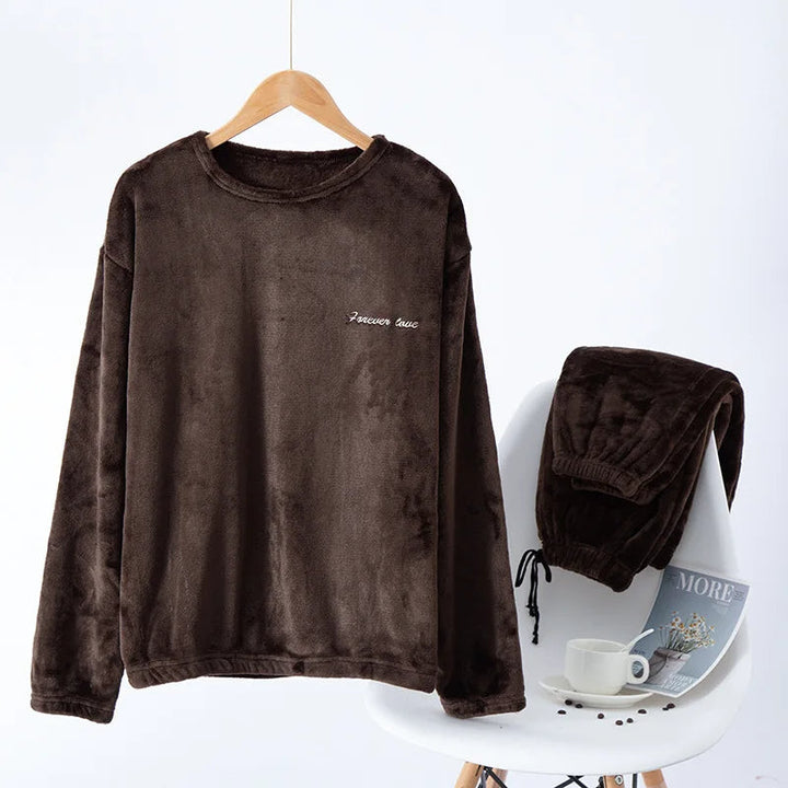 Winter Chill Pyjama | Warme und weiche Nachtmode für Männer