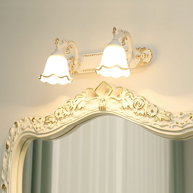 Klassische Wandleuchte mit Vintage-Design – Aurora
