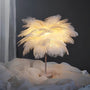Stimmungsvolle Feder-Palmenbaum-Lampe - LumaPalm