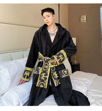 SnuggleMaster 5000 | Super comfy velvet bathrobe