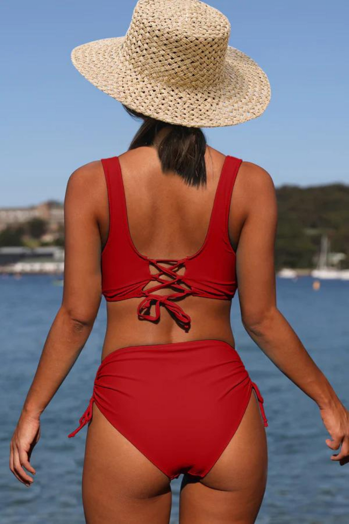 Bunter Bikini mit Kordelzug und Twistdetail – Zaraï