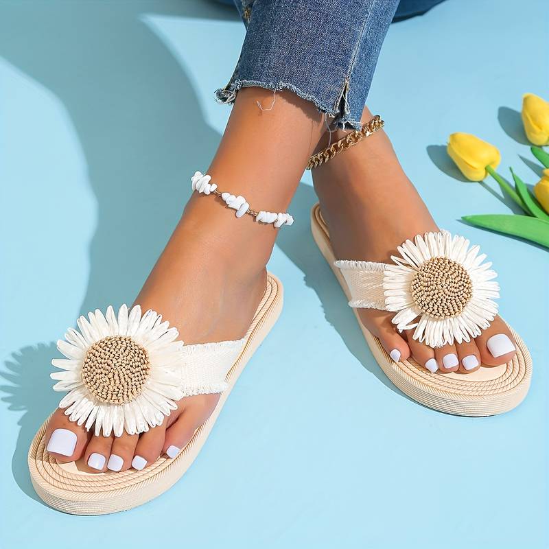 Boho Slip-On Sandalen mit Blumen-Detail – Marivi
