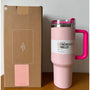 Vakuumisolierter Becher mit Deckel und Strohhalm - ThermoTumbler