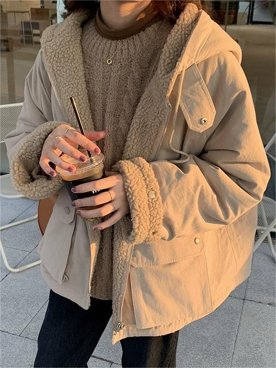 Warmer Oversize Damenmantel mit Kapuze - Freya Fleece Parka