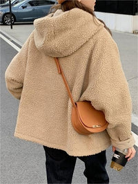 Warmer Oversize Damenmantel mit Kapuze - Freya Fleece Parka
