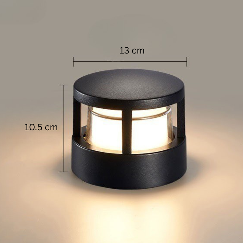 Ronde lamp met gesloten plat dak en maatlijnen die een breedte van 13 en een hoogte van 10,5 cm tonen. 14