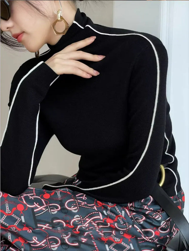 Lynn Sweater | Warm & Stylish