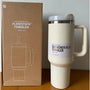 Vakuumisolierter Becher mit Deckel und Strohhalm - ThermoTumbler
