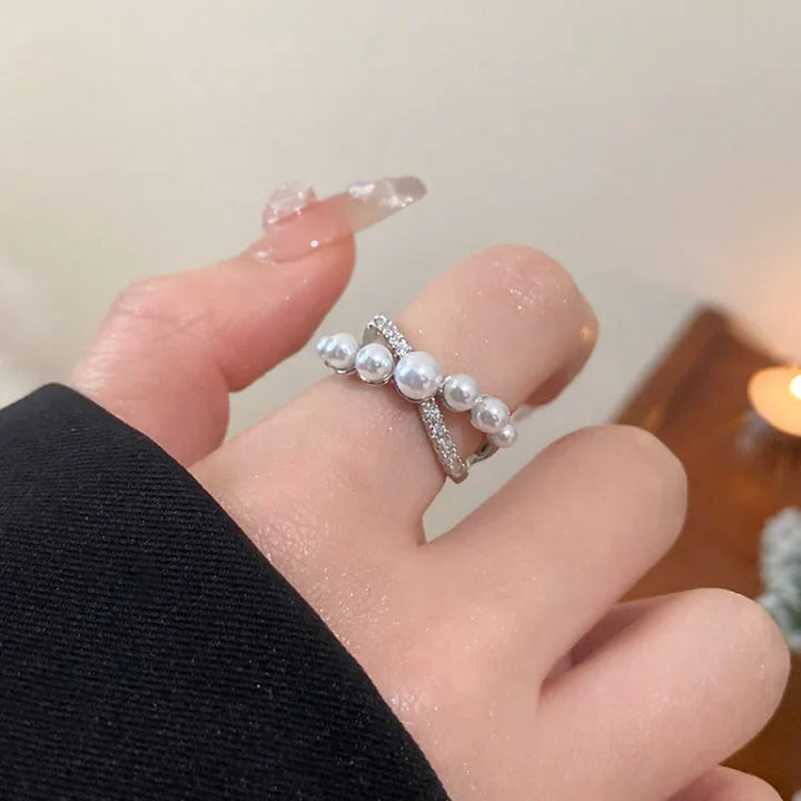 Verstellbarer Vintage-Ring mit Zirkonia und Perle - Isadora