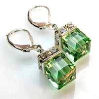 Peridotkristall Ohrringe | Wunderschöne grünfarbene Ohrhänger!