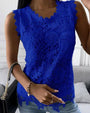 Bluse mit Spitzen-Detail in einfarbigem Stil - Elara