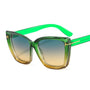 Stilvolle Cat-Eye-Sonnenbrille mit UV-Schutz und Verlauf - VueLuxe