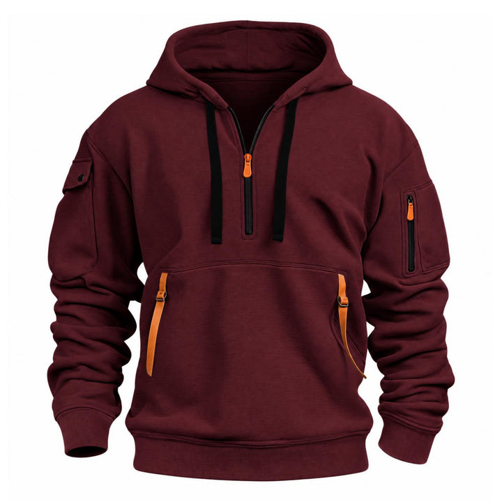 Bordeauxrode hoodie van voren met halve rits, oranje bandjes en zwarte trekkoorden 7