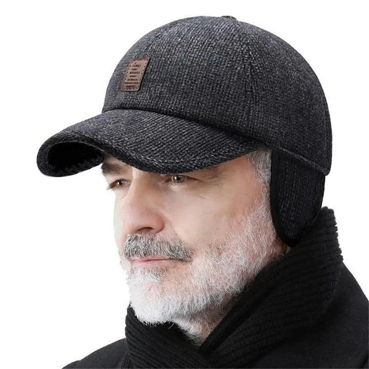 Classic Winterpet | Nostalgische wollen snap cap
