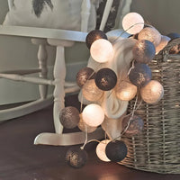 Stimmungsvolle Lichterkette mit Kugeln - LumaBreeze