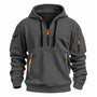 Donkergrijze hoodie van voren met oranje ritsdetails, zwarte trekkoorden en kangoeroezak 6