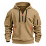 Zandkleurige hoodie van voren met zwarte trekkoorden, oranje ritsen en zak op de mouw 4