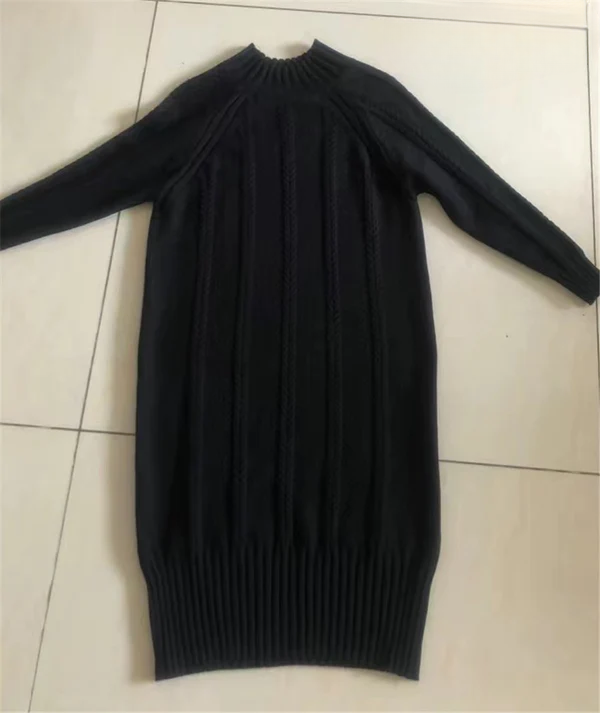 Gestricktes Samtpulloverkleid