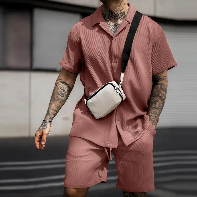Zweiteiliges Sommeroutfit für Herren mit Hemd und Shorts – Milan