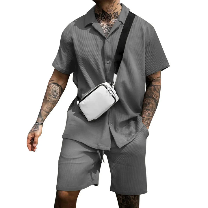 Zweiteiliges Sommeroutfit für Herren mit Hemd und Shorts – Milan