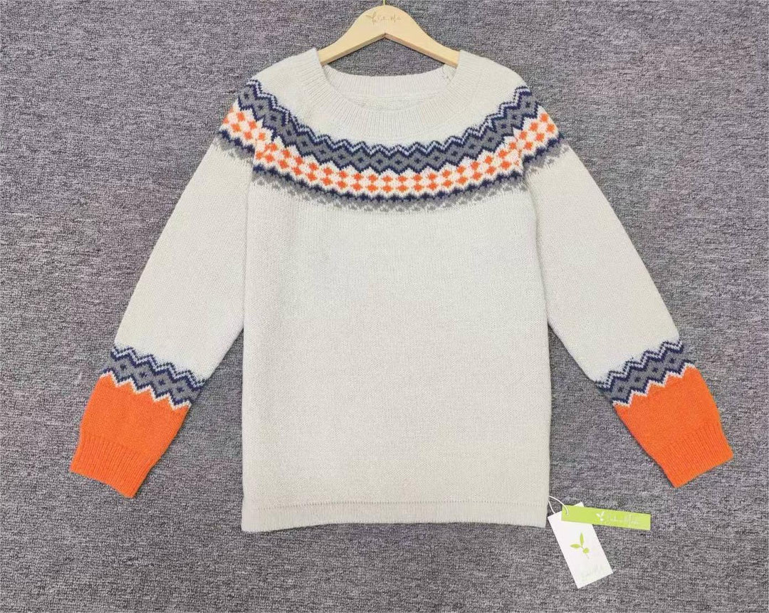 Skandinavischer trendiger Pullover mit lebendigem Muster - NordicChic