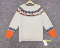 Skandinavischer trendiger Pullover mit lebendigem Muster - NordicChic