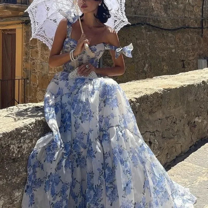 Vintage Blaues Blumenmuster Trägerloses Abendkleid - Elena