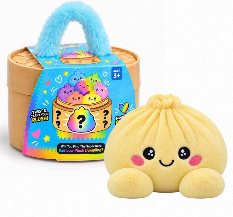 Gele pluche knoedel met lachend gezicht naast de ronde stoommandverpakking met blauw pluchen handvat 3