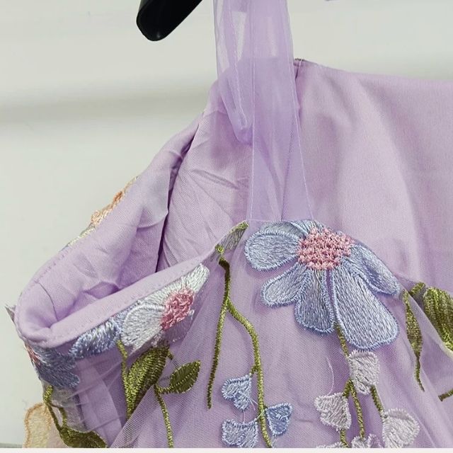 Tüll-Cocktailkleid mit Blumenapplikationen - Rosalie