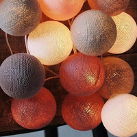 Stimmungsvolle Lichterkette mit Kugeln - LumaBreeze