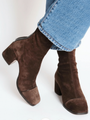 Elegant Heeled Boots for Women 1