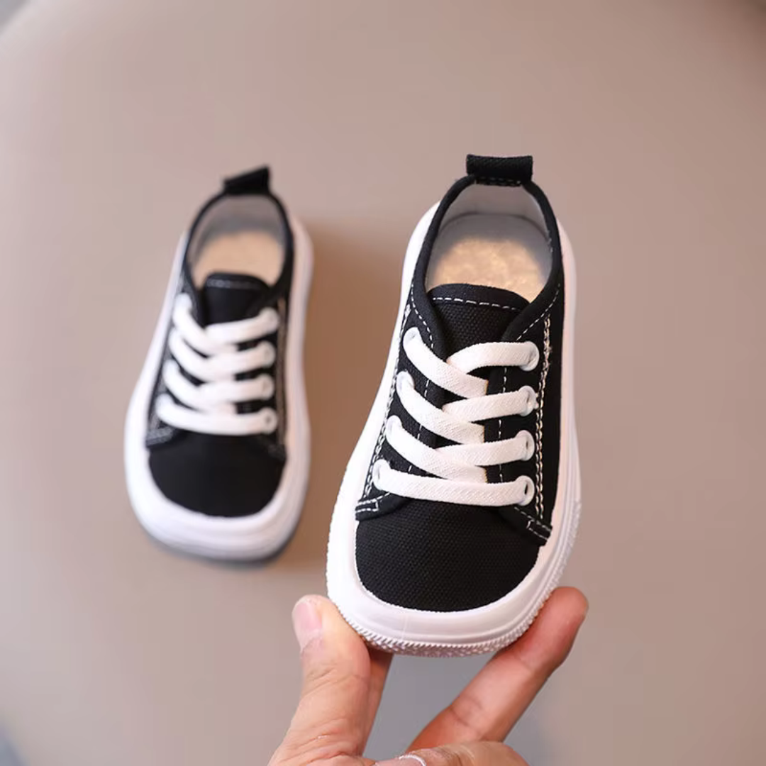 Kinder-Canvas-Sneaker – TinyTracks