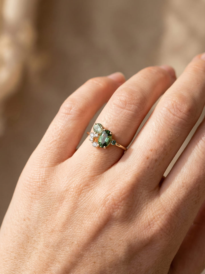 Natürlicher Peridot mit Zirkonring - Selene