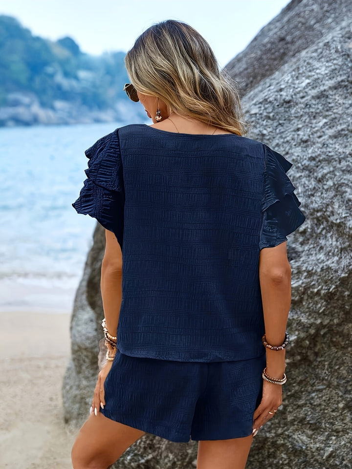 Zweiteiliges Set mit Fledermausärmeln und locker fallenden Shorts – Livana