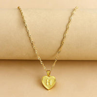 Goldene Initial Herz Anhänger Kette - Amara