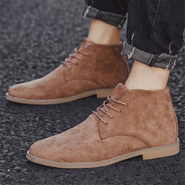 UrbanStride Classic | Stilvoller halbhoher Herrenschuh mit Schnürung