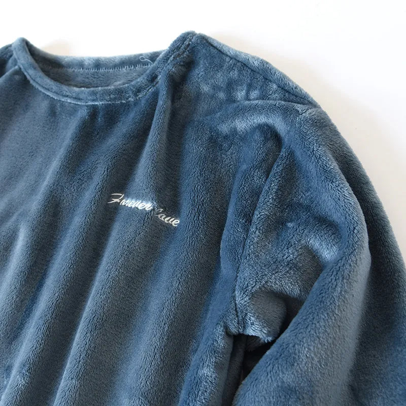 Winter Chill Pyjama | Warme und weiche Nachtmode für Männer