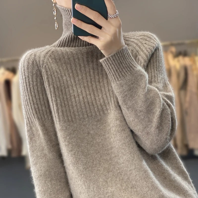 Trendiger Rollkragenpullover für Damen - Serena