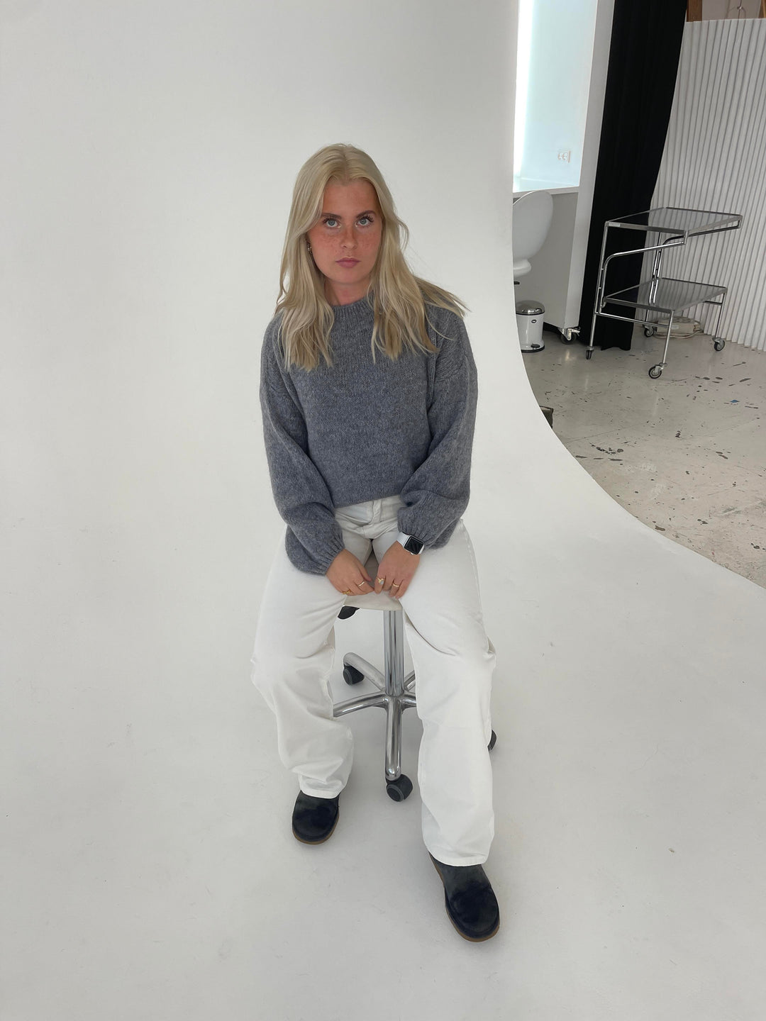 Weicher Damenpullover mit lockerem Schnitt - Aurena
